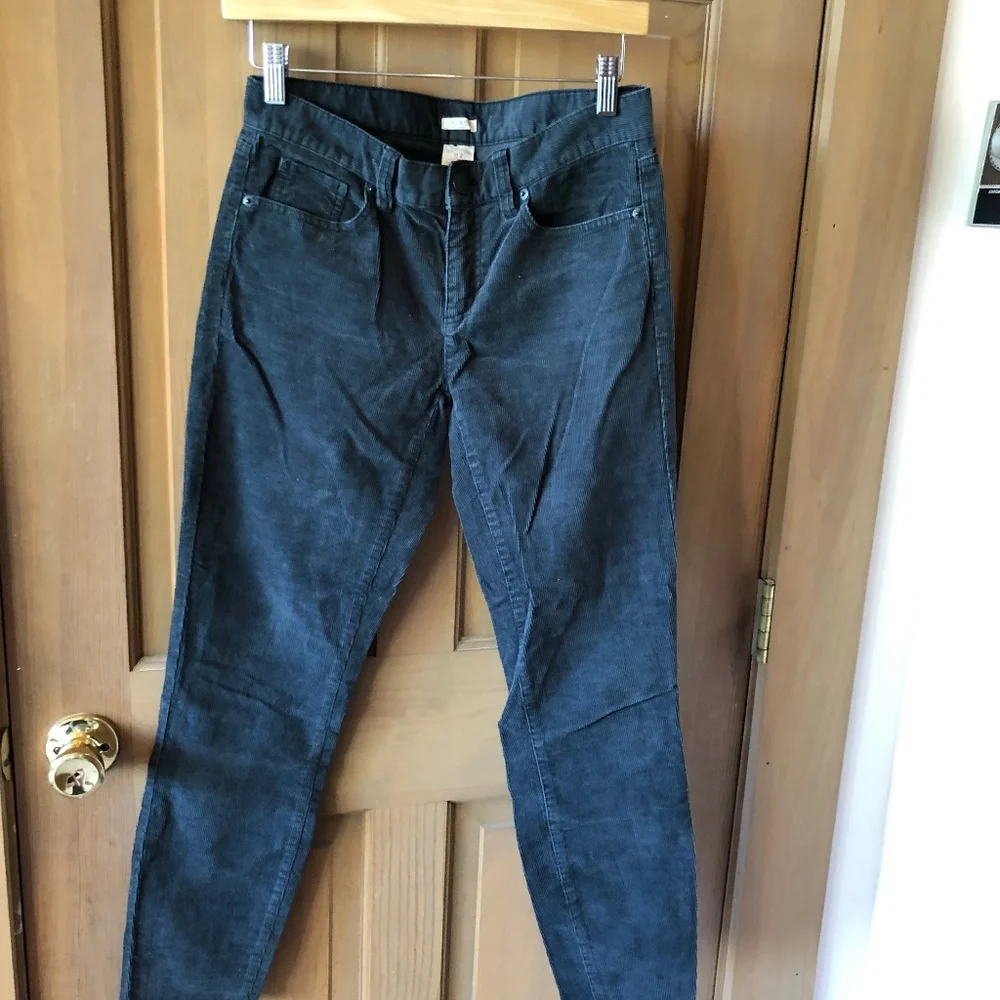 J. Crew City Fit‎ toothpick Corduroys 27